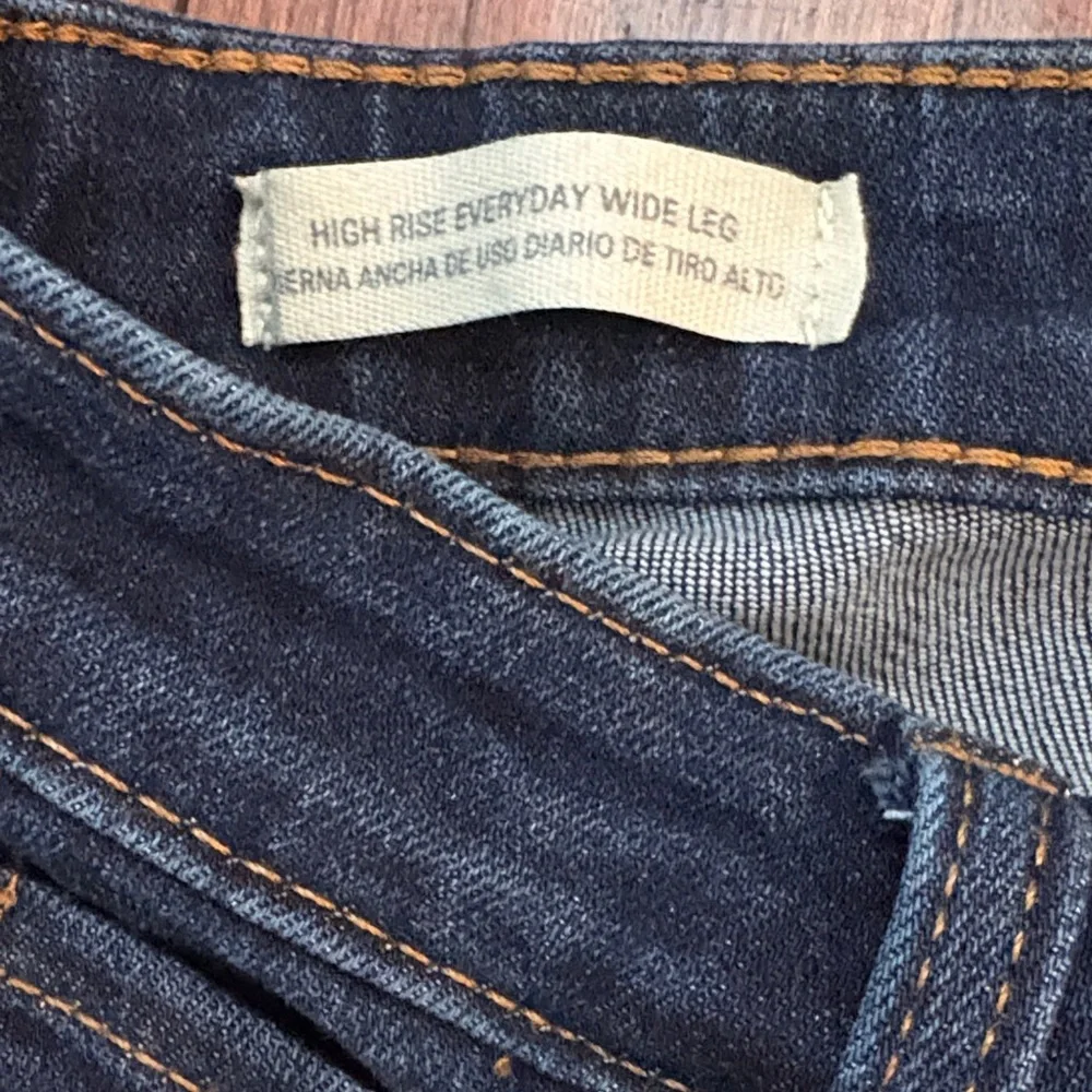 Classic Blue Wide-Leg Jeans - Picture 3 of 4